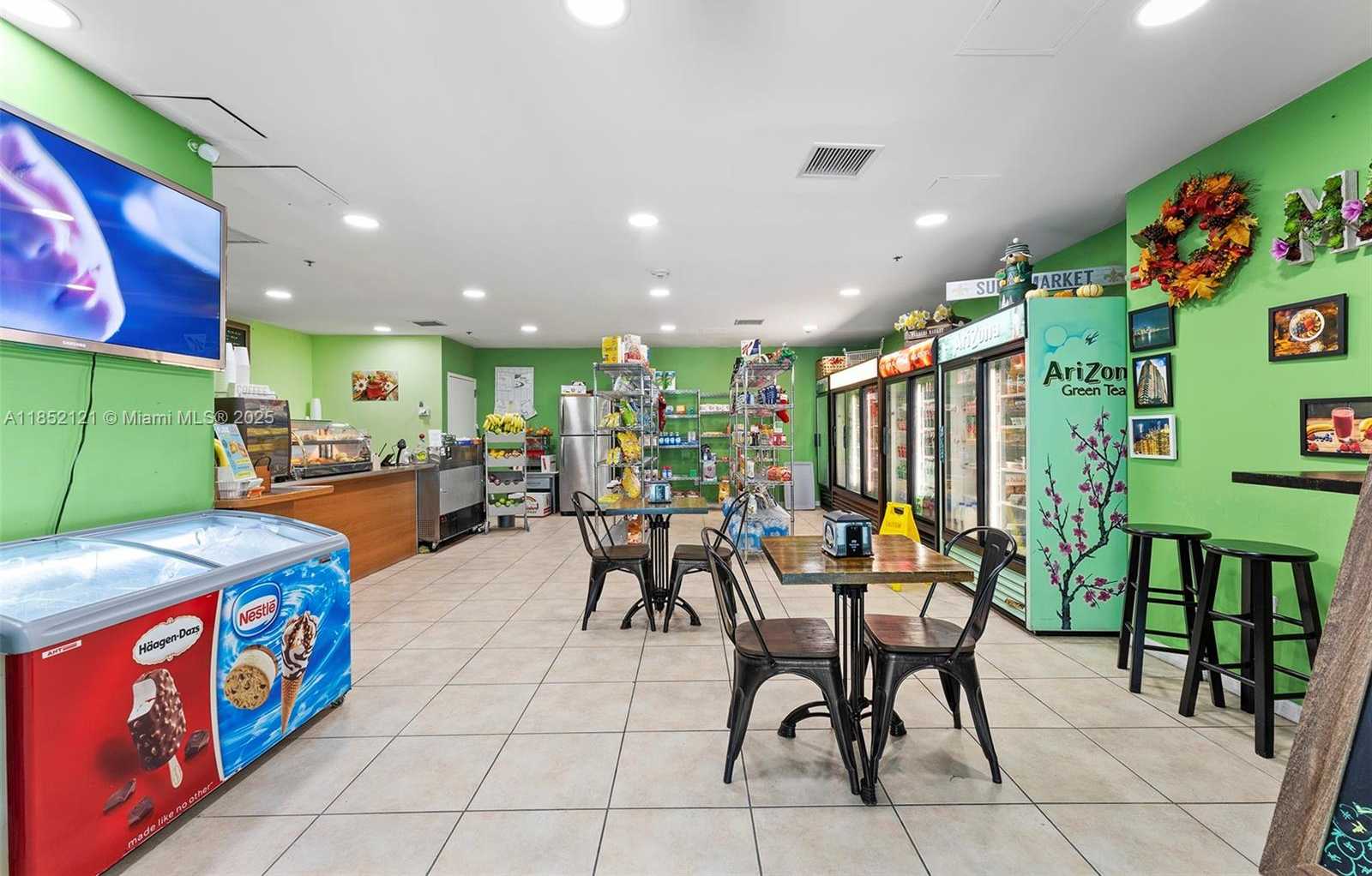 Small Image of 1155 BRICKELL BAY DR #203, Miami Number 36