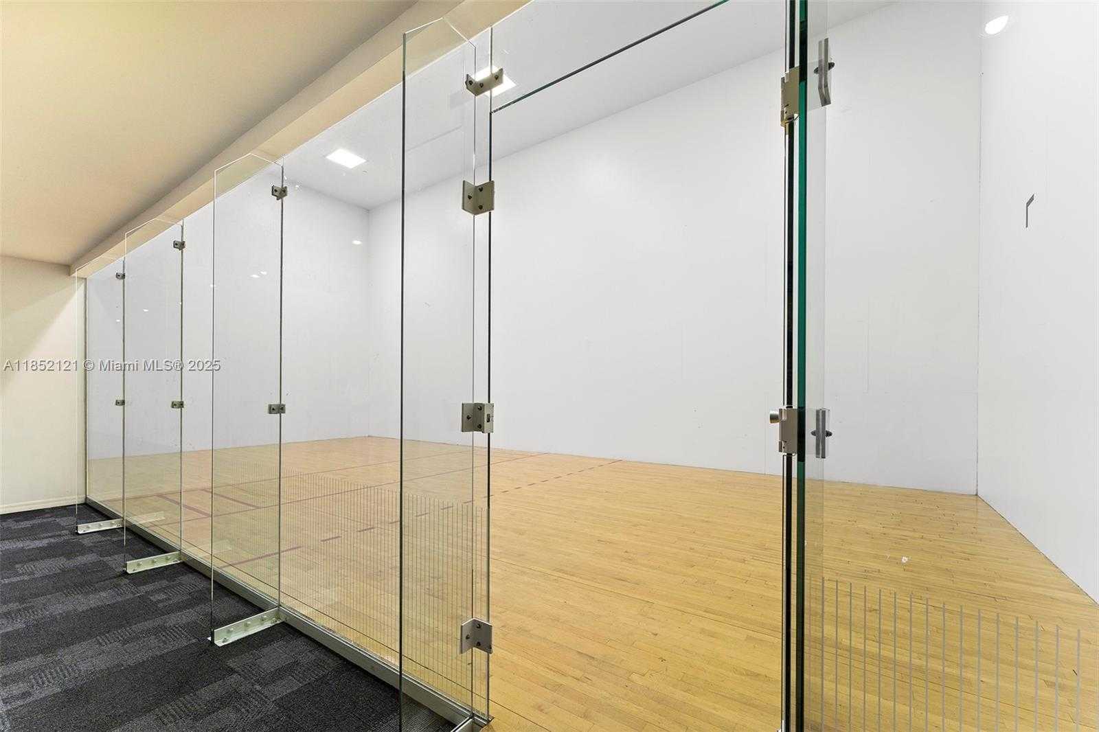Small Image of 1155 BRICKELL BAY DR #203, Miami Number 40