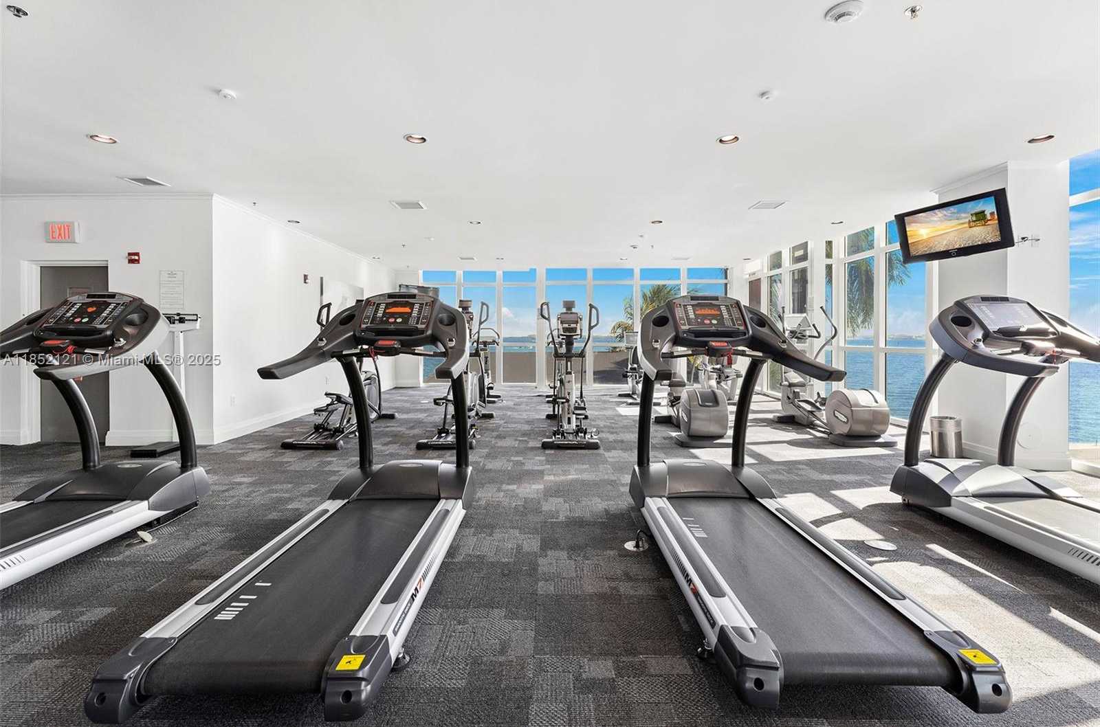 Small Image of 1155 BRICKELL BAY DR #203, Miami Number 42