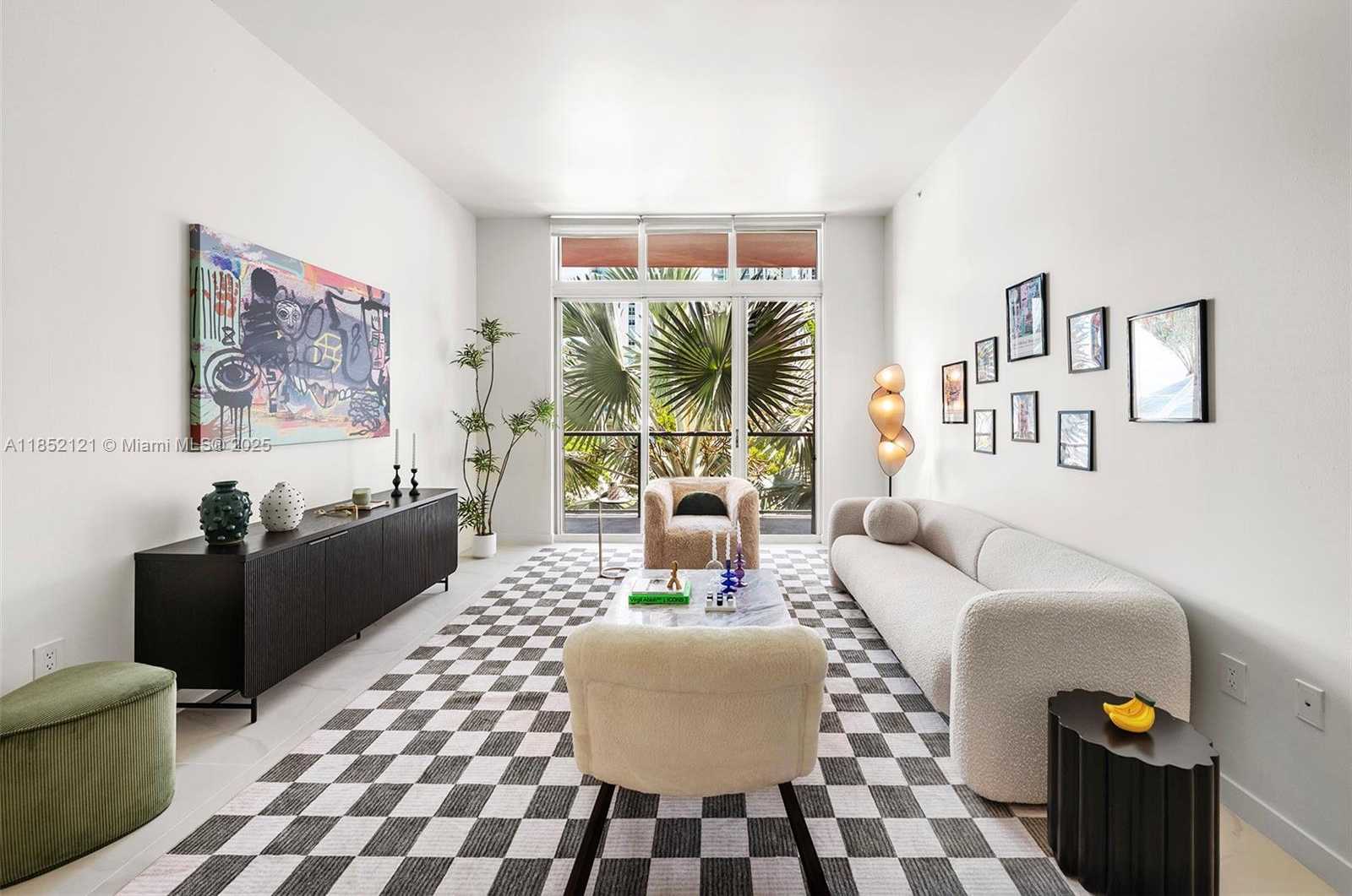 Small Image of 1155 BRICKELL BAY DR #203, Miami Number 8