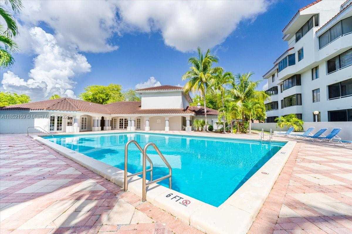 Small Image of Miami Number 21