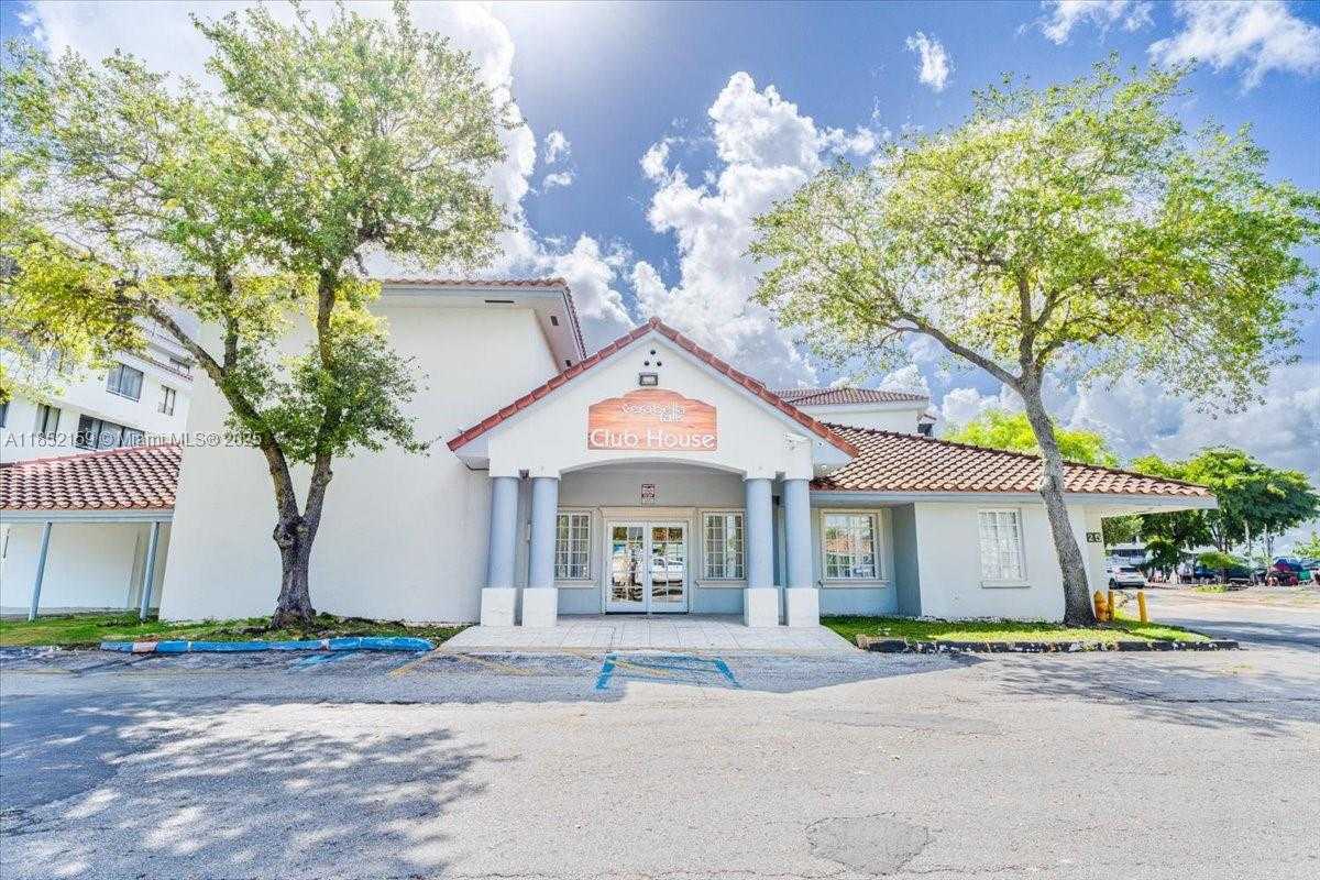 Small Image of Miami Number 25