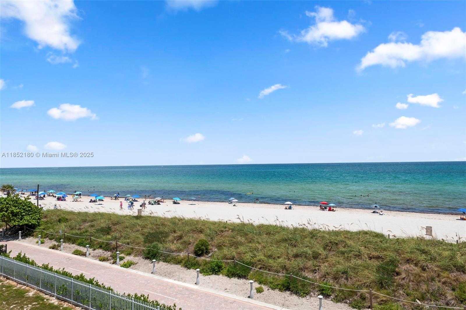 Small Image of 5401 COLLINS AVE #511, Miami Beach Number 8