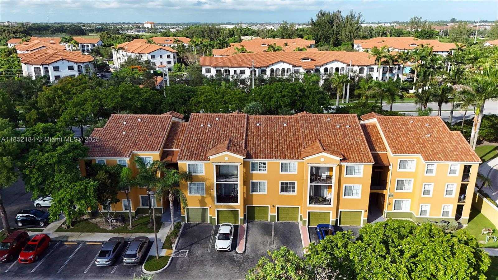 Small Image of 2440 EAST PRESERVE WAY #208, Miramar Number 4