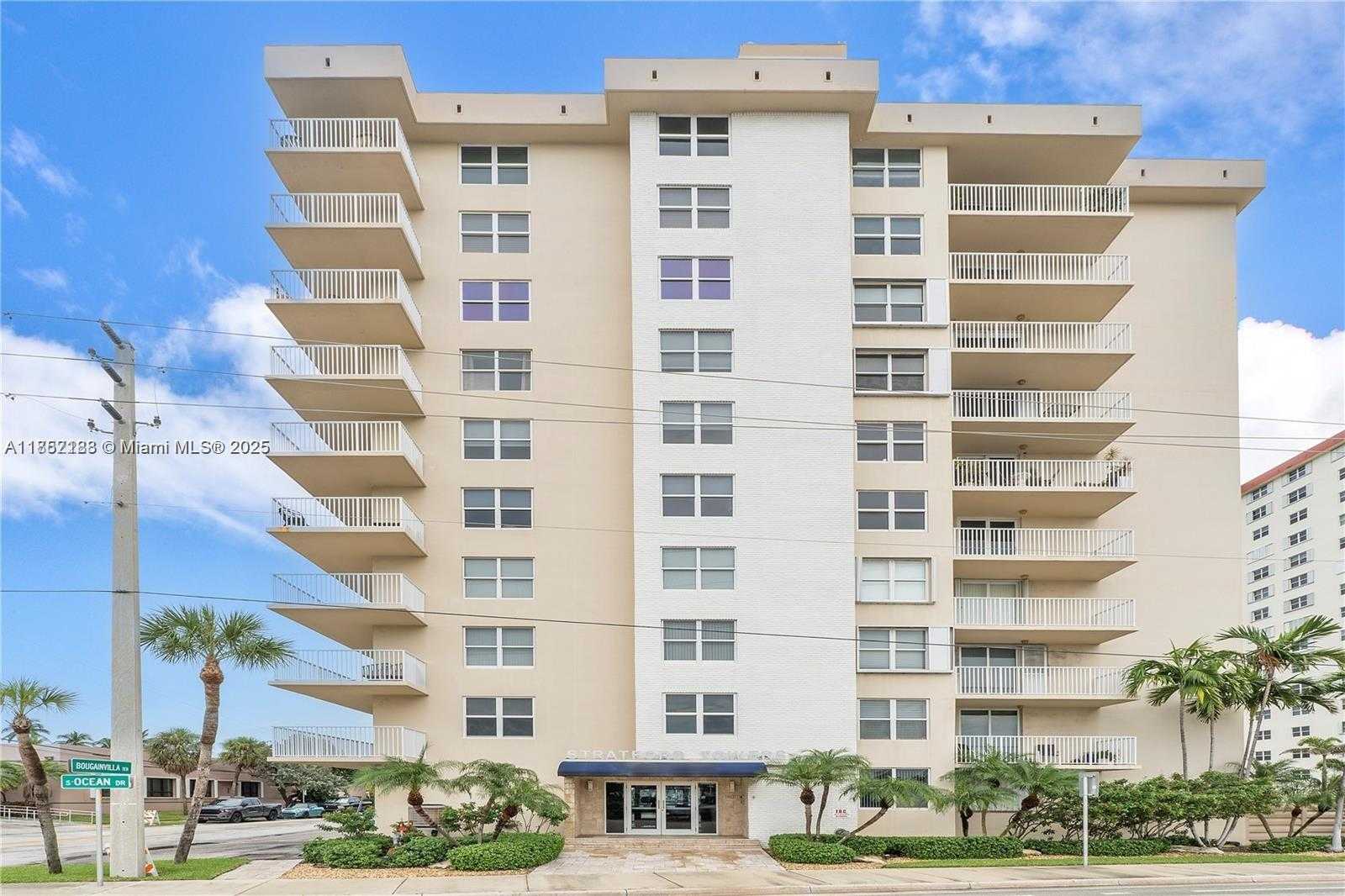 Small Image of 1401 SOUTH OCEAN DR #PH2, Hollywood Number 2