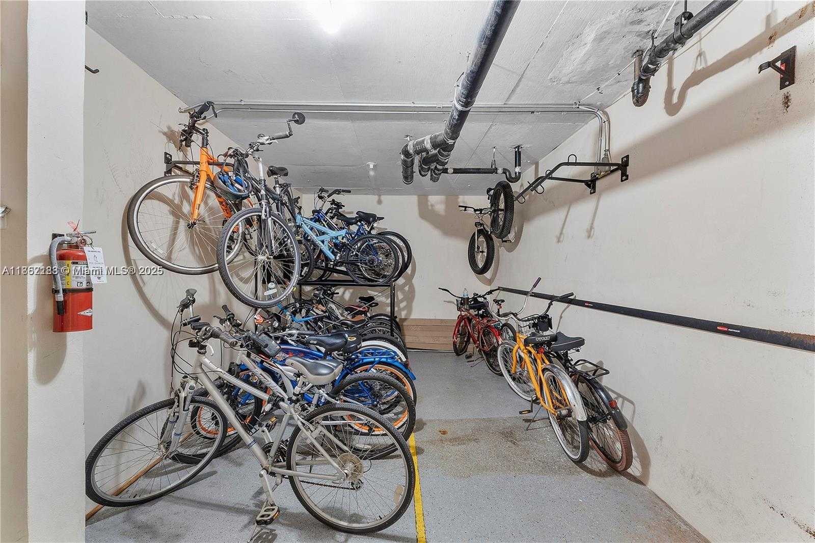 Small Image of 1401 SOUTH OCEAN DR #PH2, Hollywood Number 37