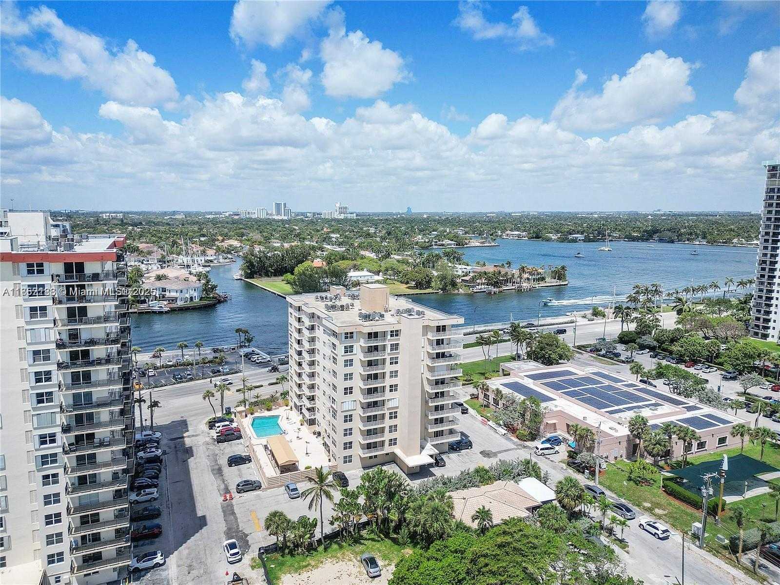 Small Image of 1401 SOUTH OCEAN DR #PH2, Hollywood Number 7