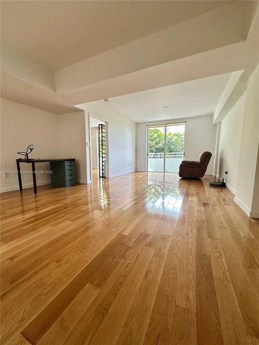 Small Image of 9156 COLLINS AVE #202, Surfside Number 17