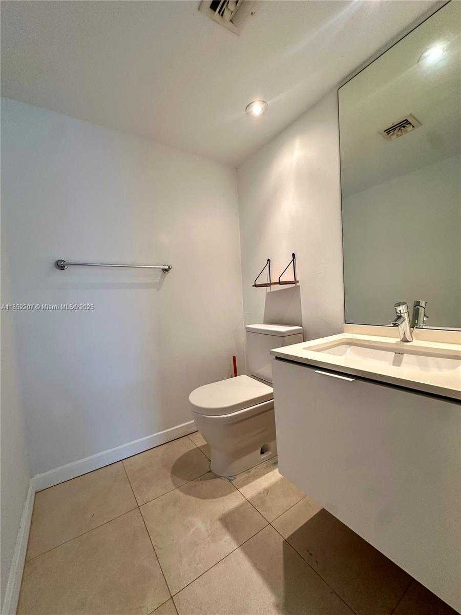 Small Image of 9156 COLLINS AVE #202, Surfside Number 18