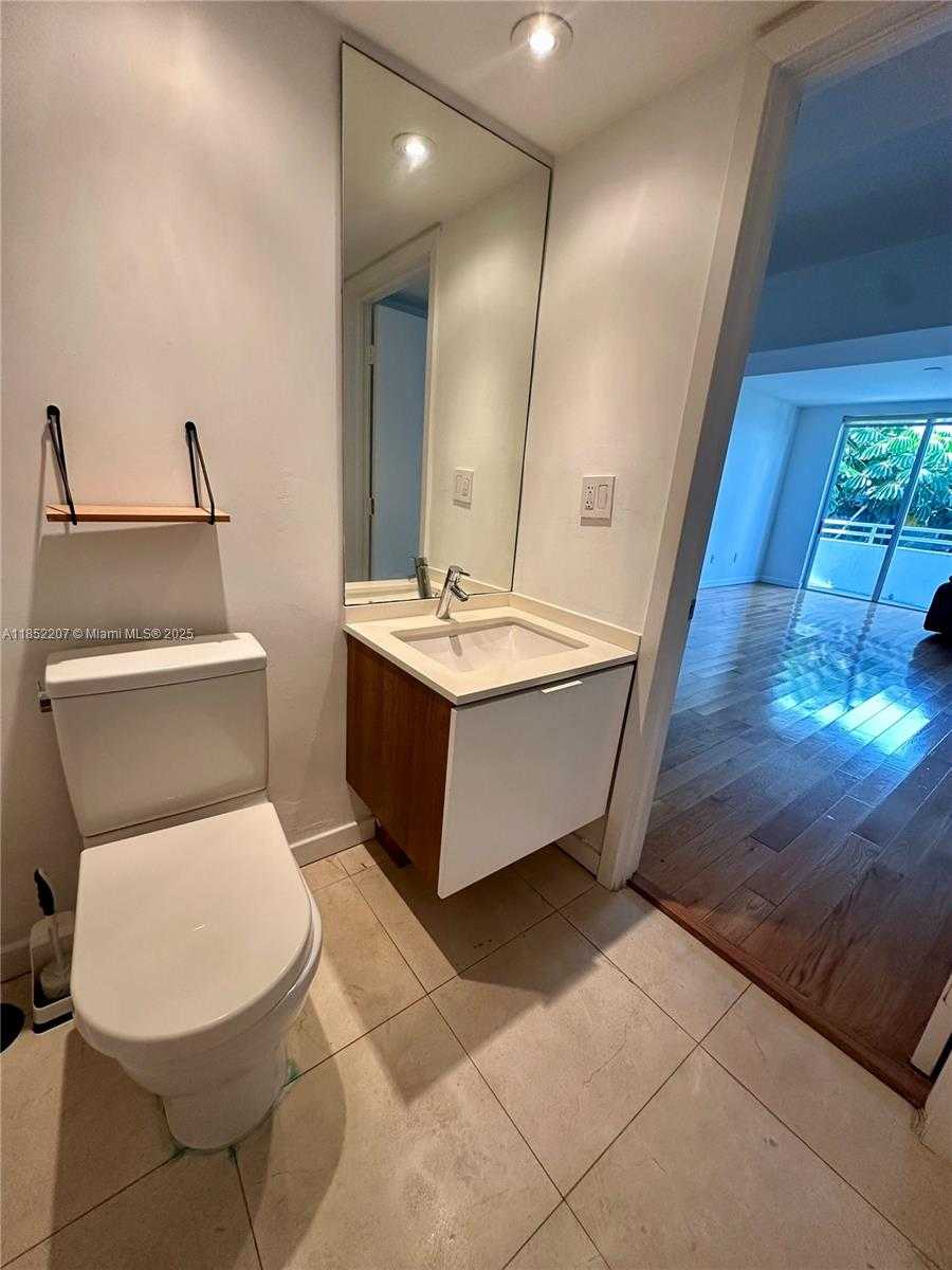 Small Image of 9156 COLLINS AVE #202, Surfside Number 19