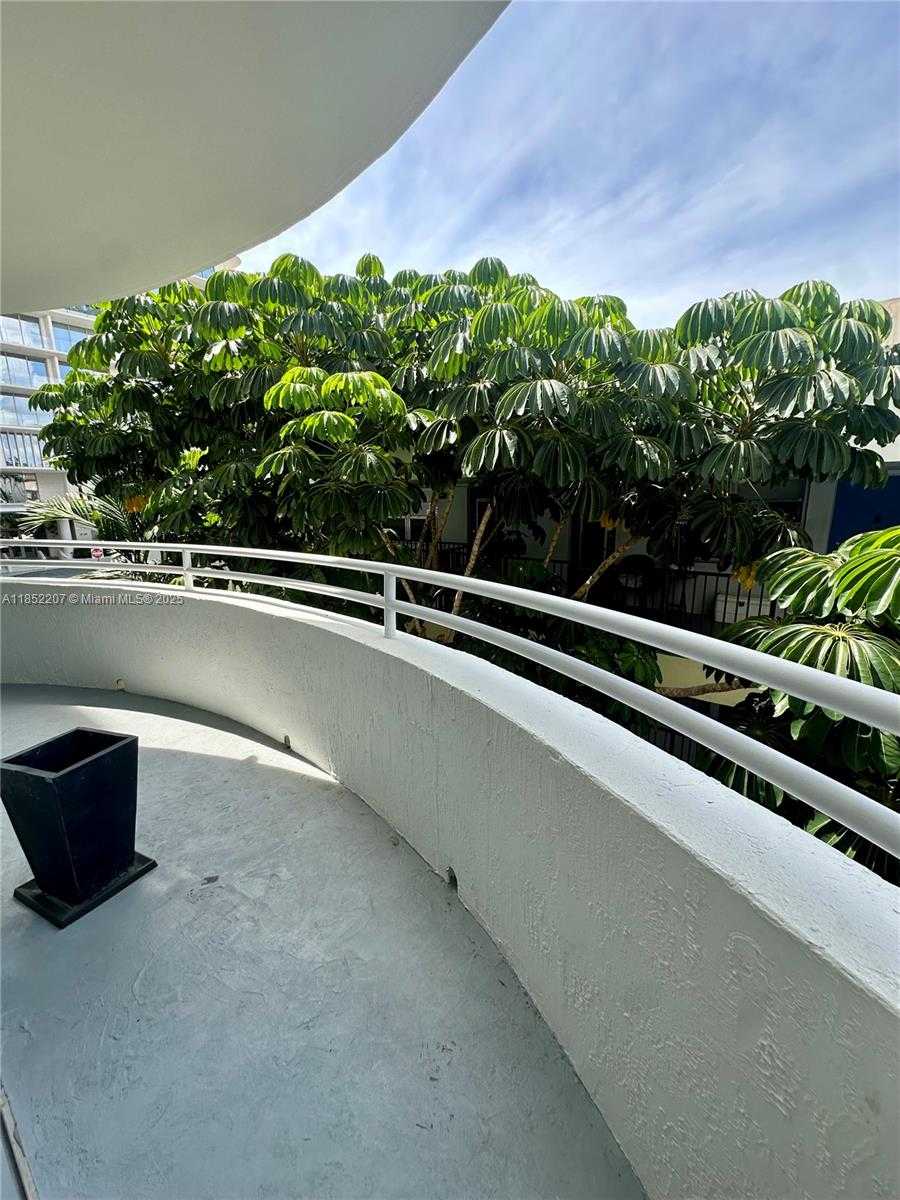 Small Image of 9156 COLLINS AVE #202, Surfside Number 22
