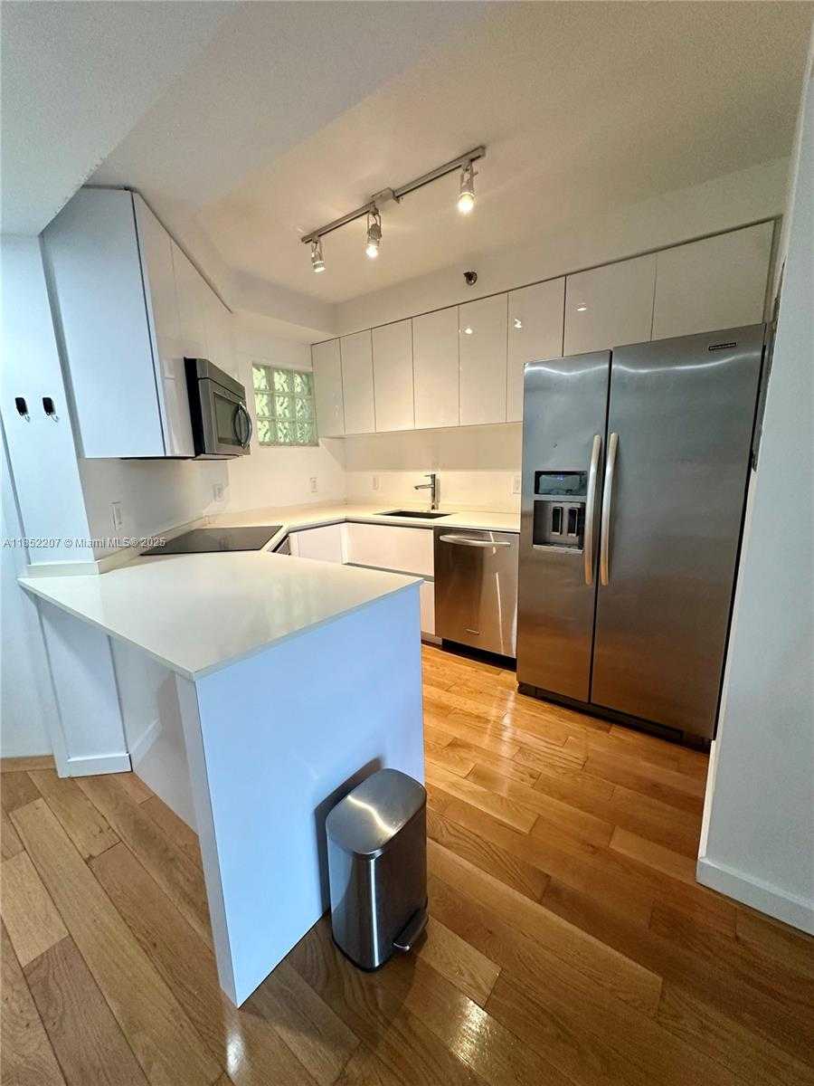 Small Image of 9156 COLLINS AVE #202, Surfside Number 5