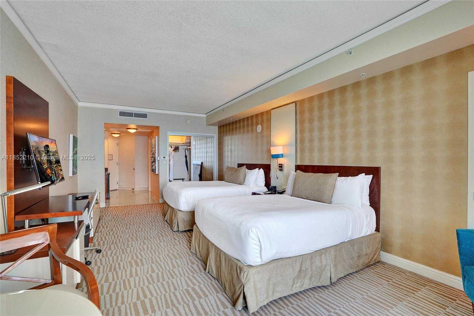 Small Image of 18001 COLLINS AVE #2308, Sunny Isles Beach Number 14