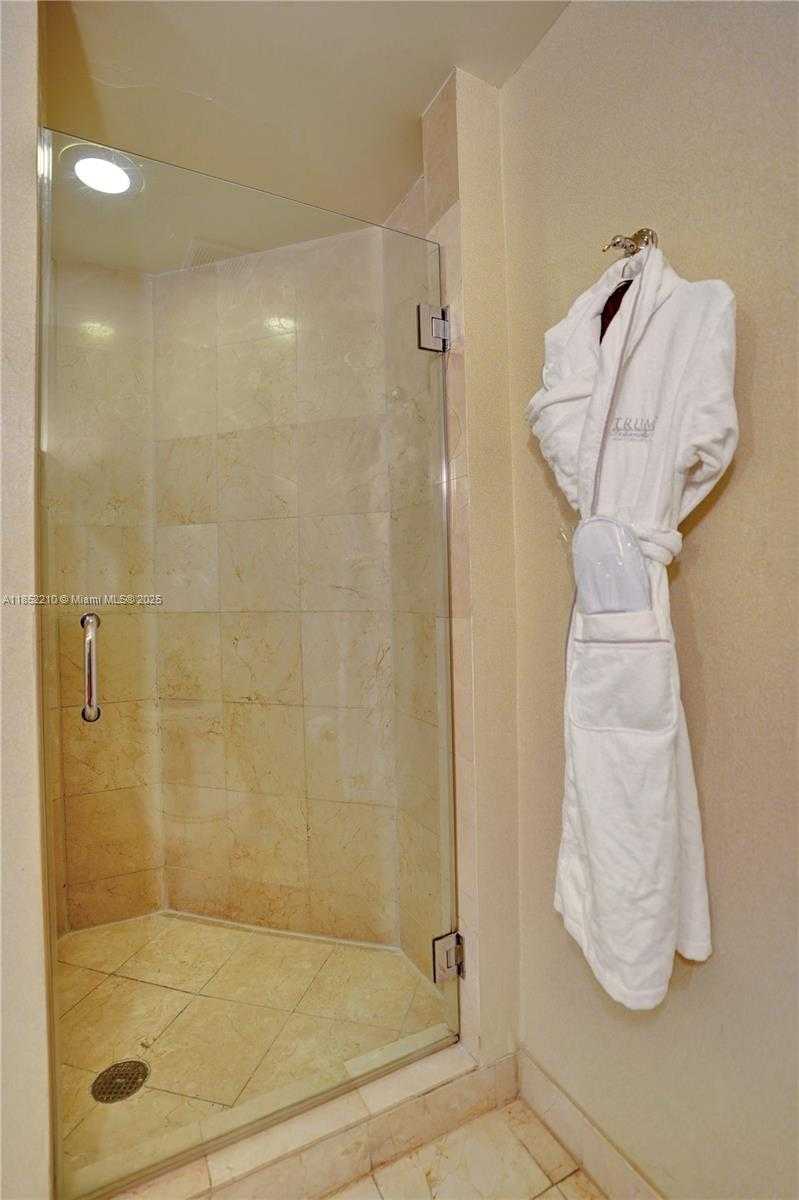 Small Image of 18001 COLLINS AVE #2308, Sunny Isles Beach Number 29