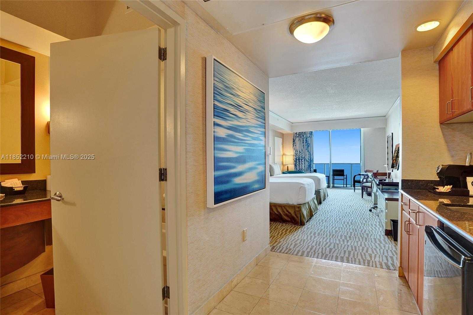 Small Image of 18001 COLLINS AVE #2308, Sunny Isles Beach Number 5