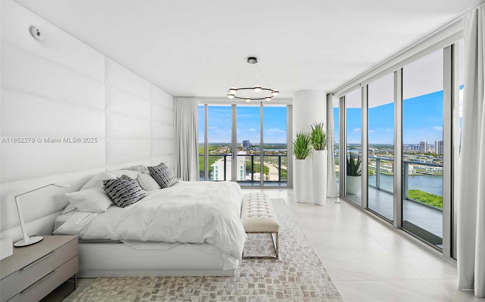 Small Image of 330 SUNNY ISLES BLVD #5-PH01, Sunny Isles Beach Number 21