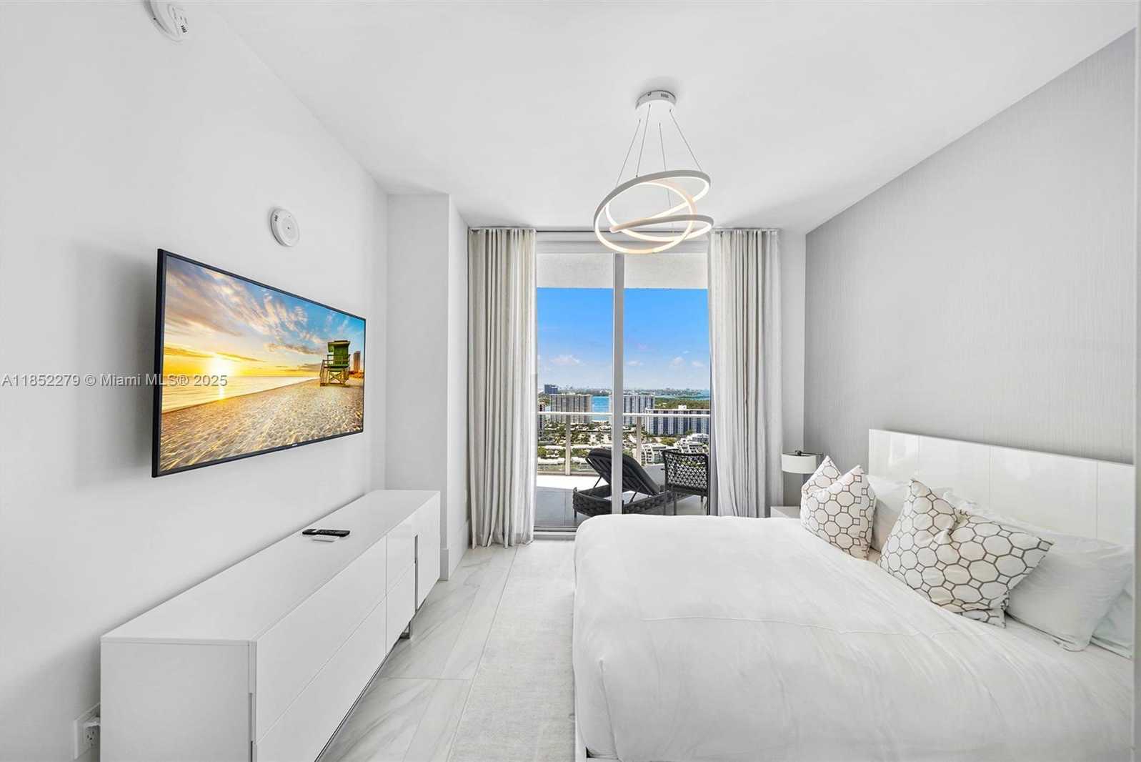 Small Image of 330 SUNNY ISLES BLVD #5-PH01, Sunny Isles Beach Number 31