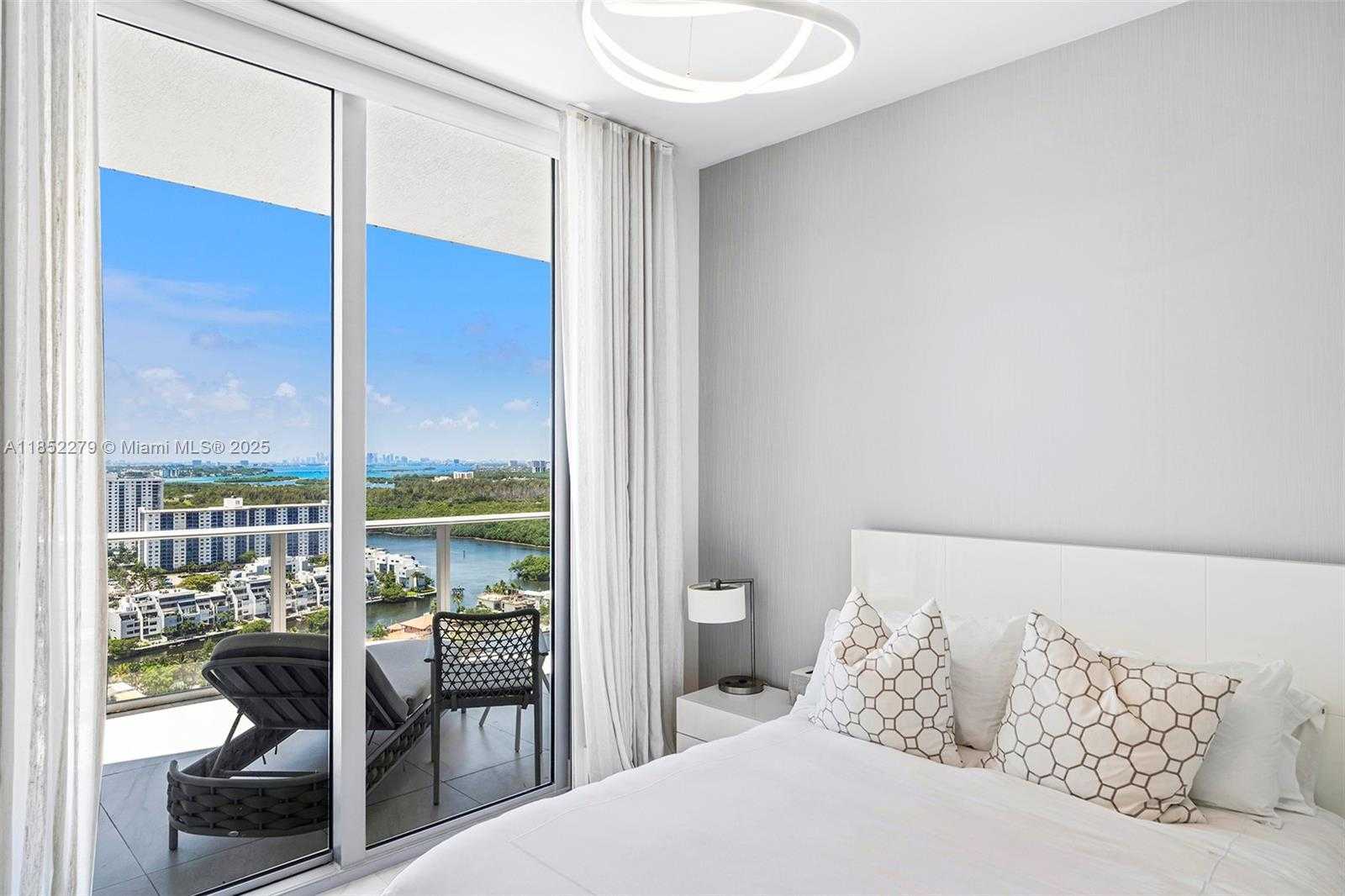Small Image of 330 SUNNY ISLES BLVD #5-PH01, Sunny Isles Beach Number 32