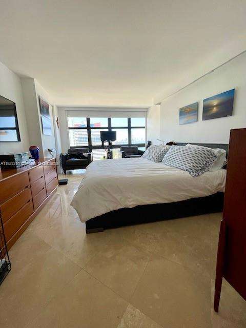 Small Image of 1865 BRICKELL AVE #A1901, Miami Number 12