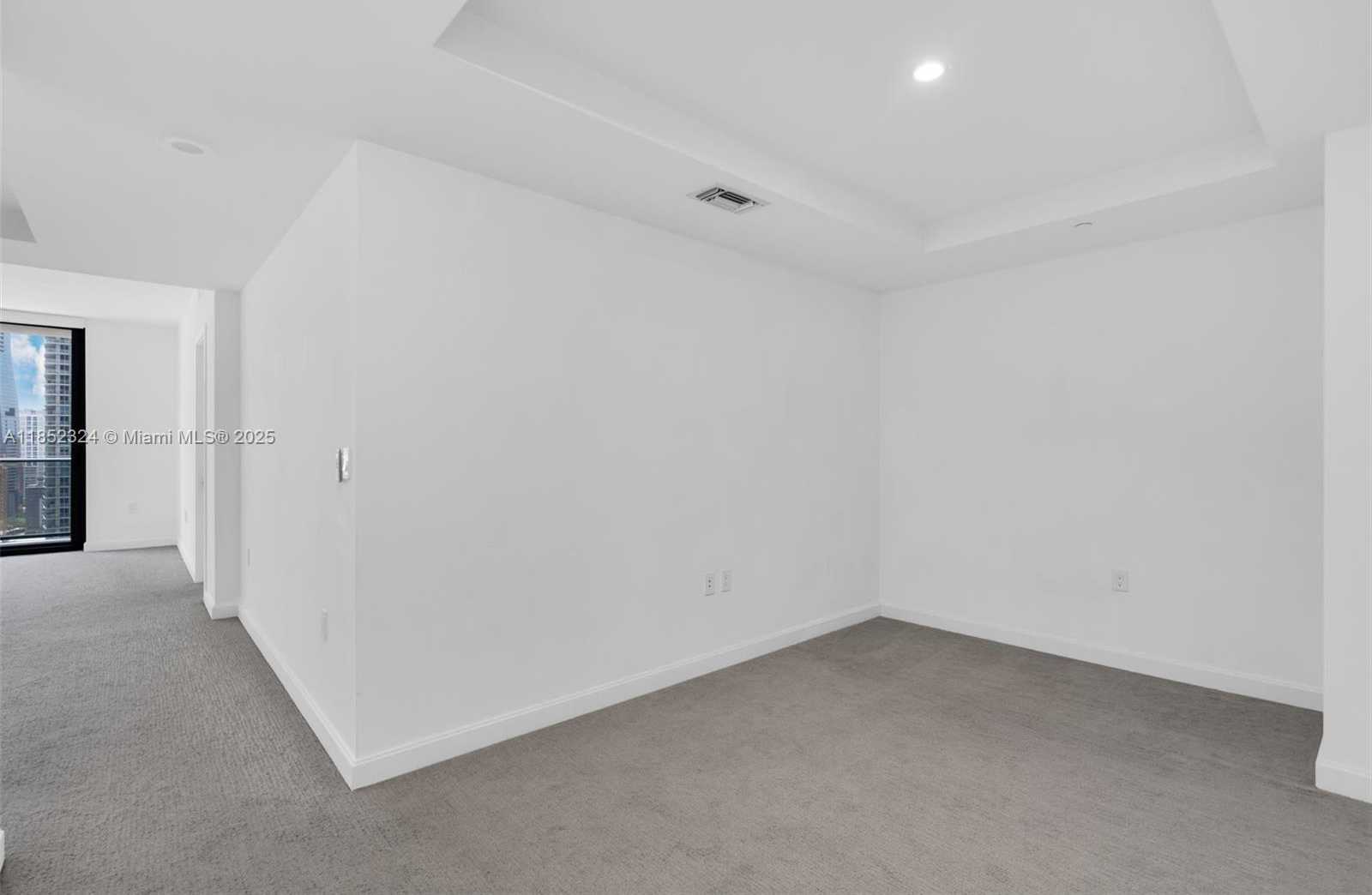 Small Image of 45 SOUTH WEST 9TH ST #2204, Miami Number 6
