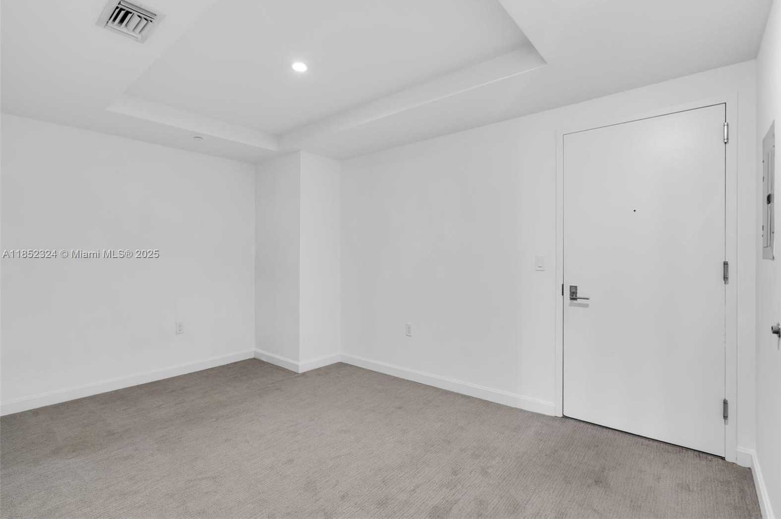 Small Image of 45 SOUTH WEST 9TH ST #2204, Miami Number 7