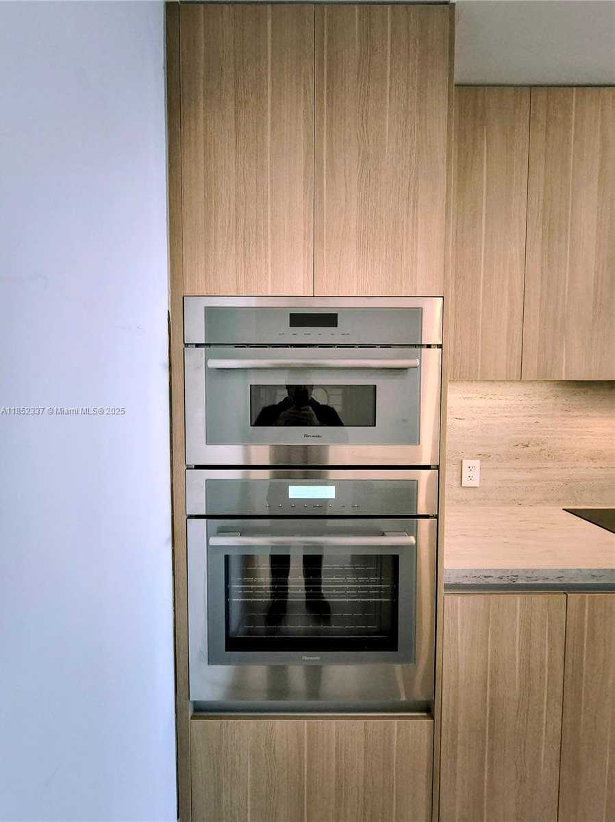 Small Image of 700 NORTH EAST 24 STREET #1502, Miami Number 11