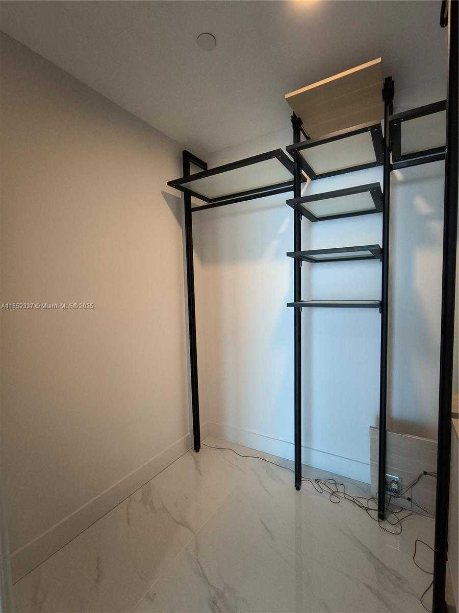 Small Image of 700 NORTH EAST 24 STREET #1502, Miami Number 39