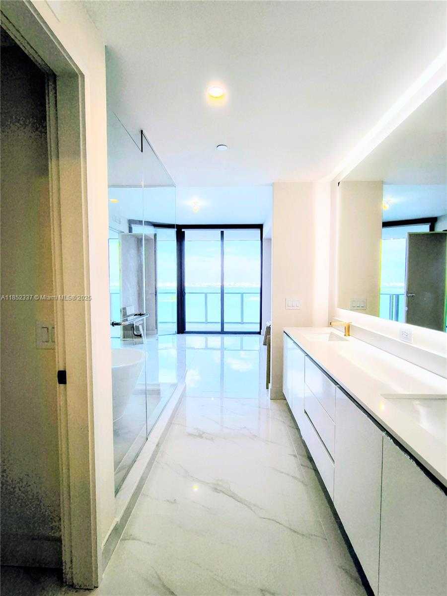 Small Image of 700 NORTH EAST 24 STREET #1502, Miami Number 40