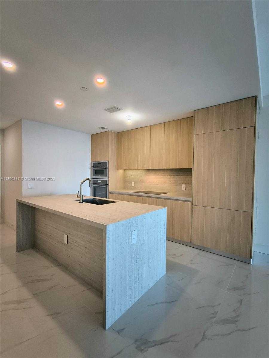 Small Image of 700 NORTH EAST 24 STREET #1502, Miami Number 7