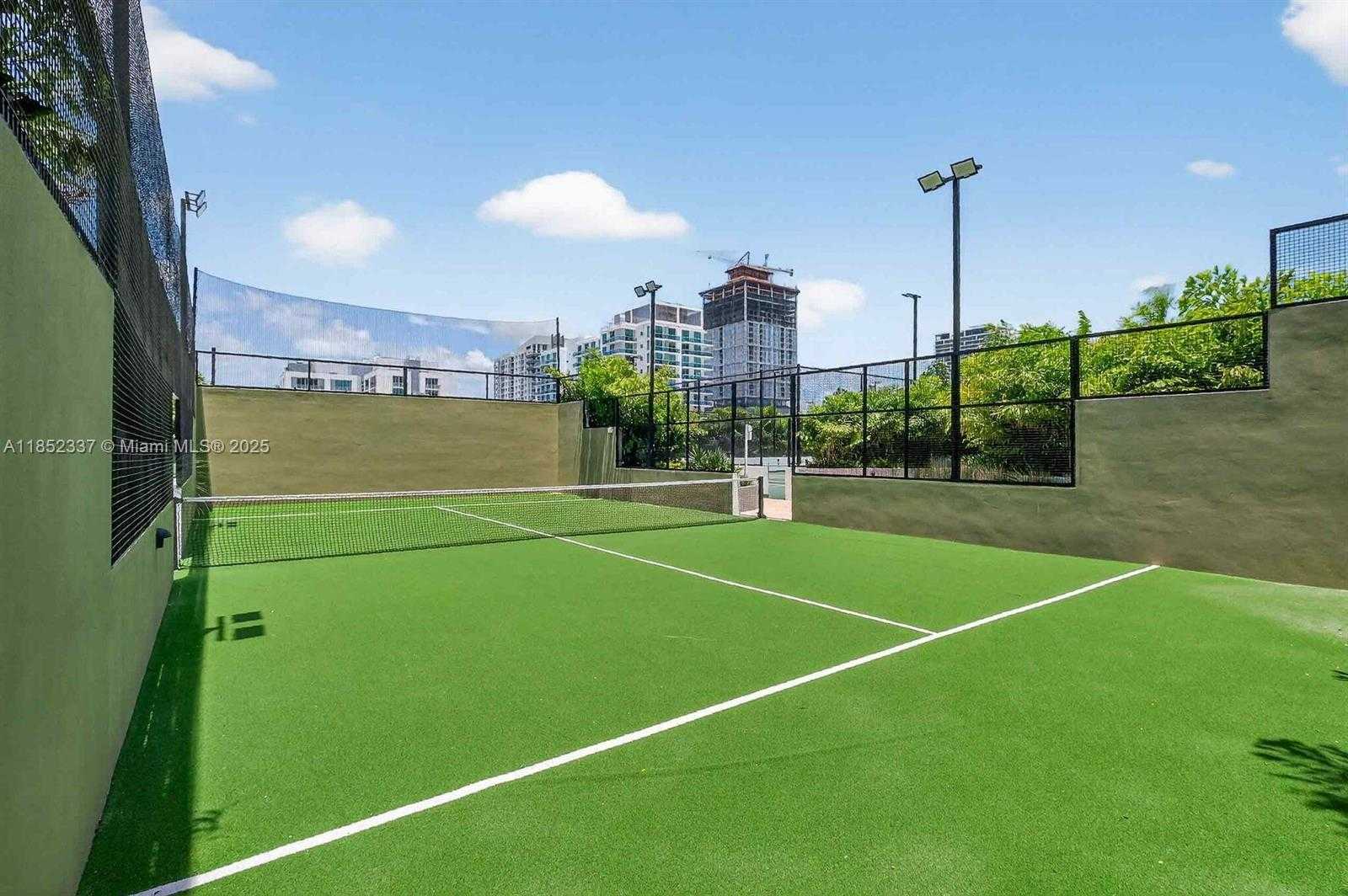 Small Image of 700 NORTH EAST 24 STREET #1502, Miami Number 78