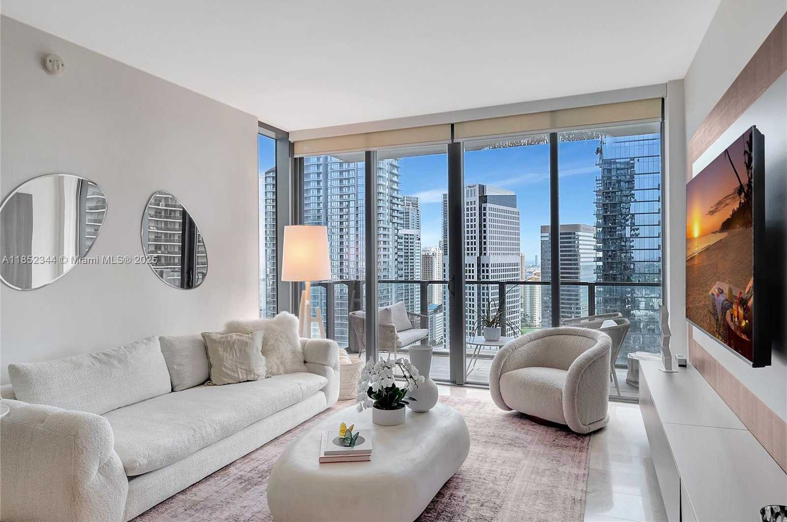 Small Image of 88 SOUTH WEST 7TH ST #3003, Miami Number 10