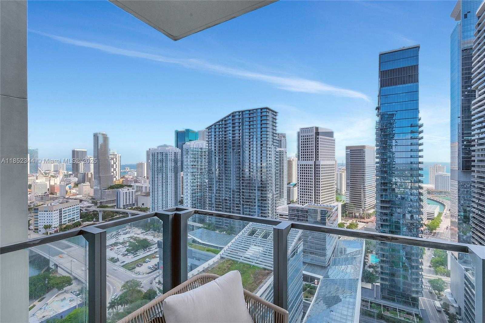 Small Image of 88 SOUTH WEST 7TH ST #3003, Miami Number 14