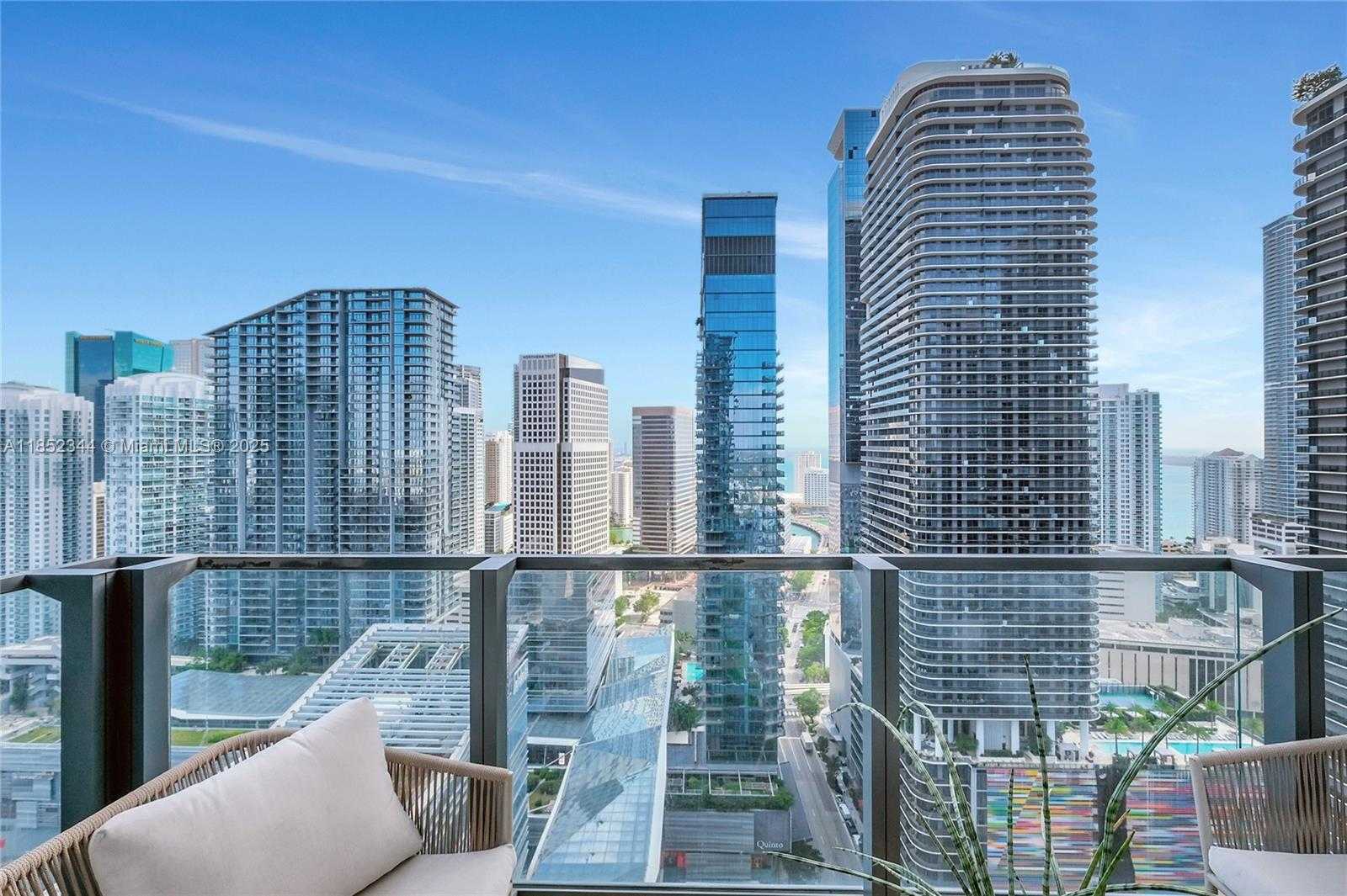 Small Image of 88 SOUTH WEST 7TH ST #3003, Miami Number 2