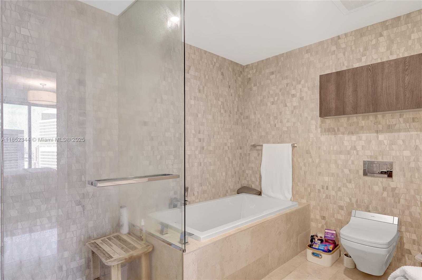 Small Image of 88 SOUTH WEST 7TH ST #3003, Miami Number 25