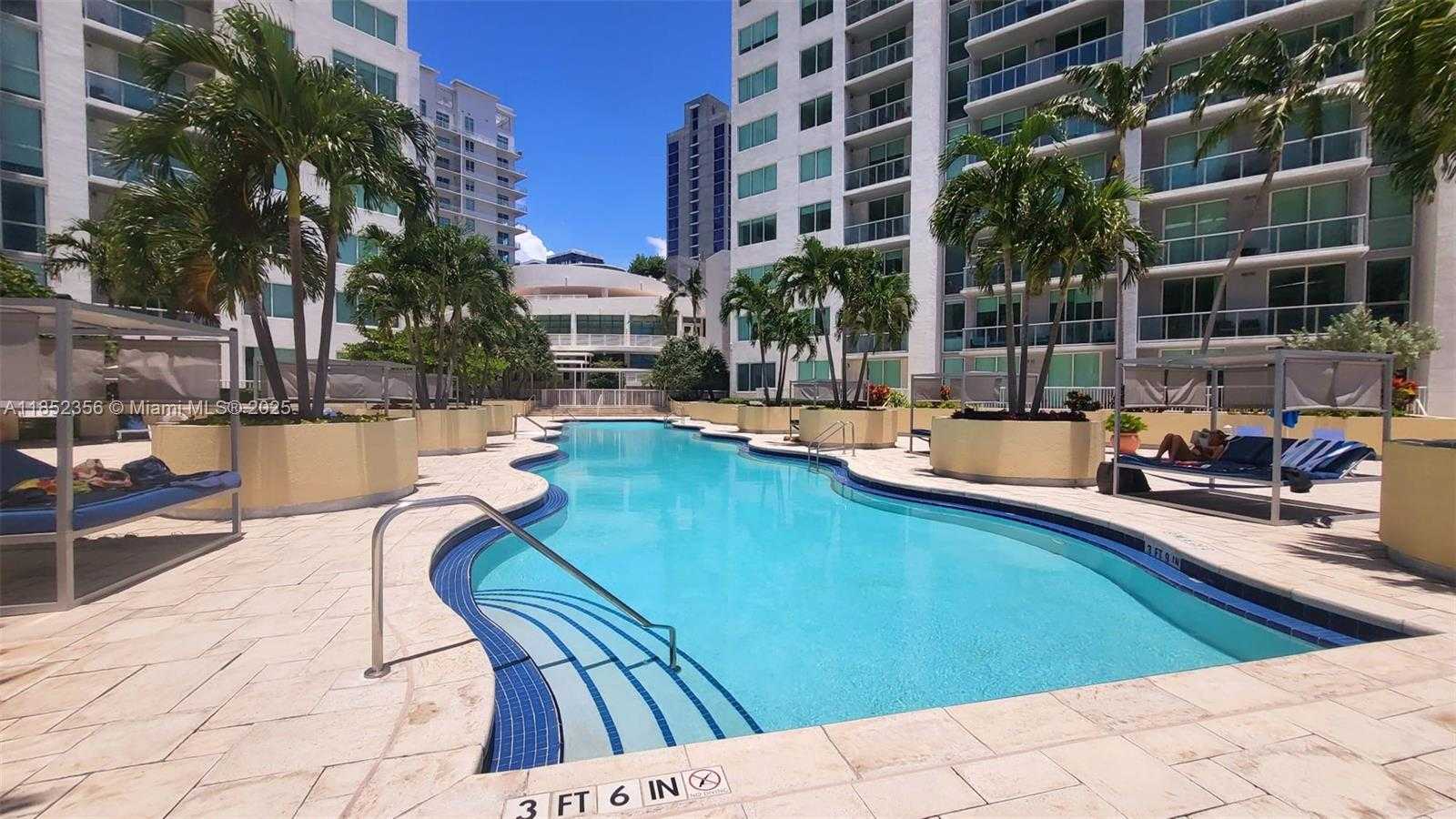 Small Image of Miami Number 20
