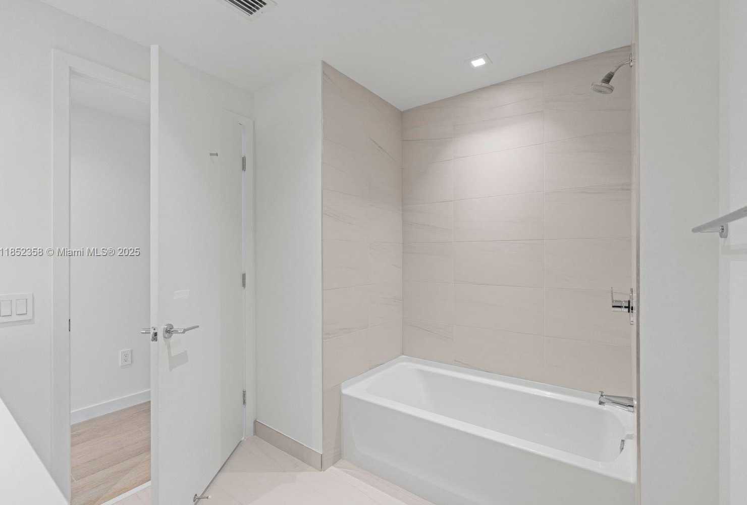 Small Image of 1116 NORTH OCEAN BLVD #304, Pompano Beach Number 39