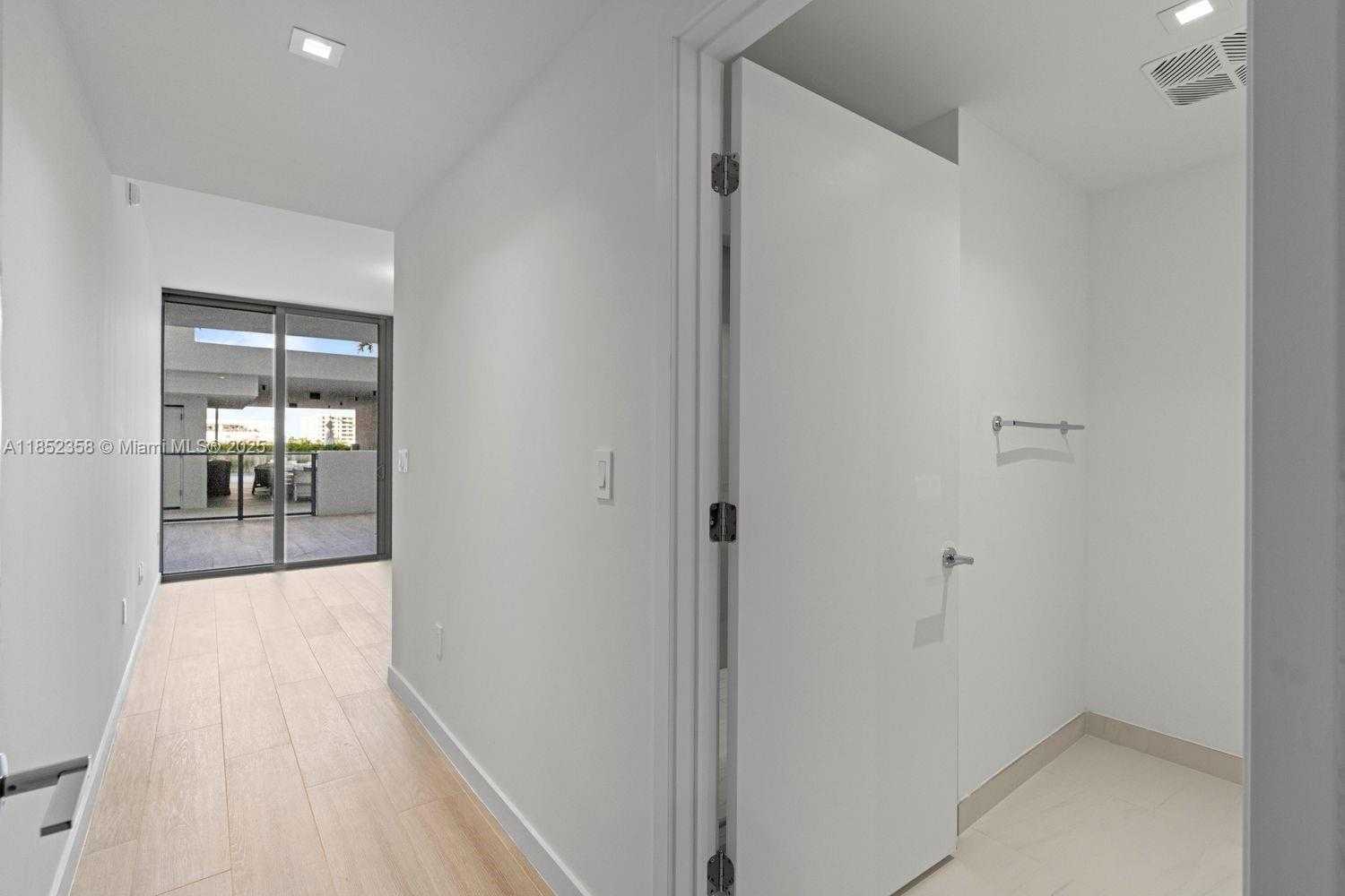 Small Image of 1116 NORTH OCEAN BLVD #304, Pompano Beach Number 44