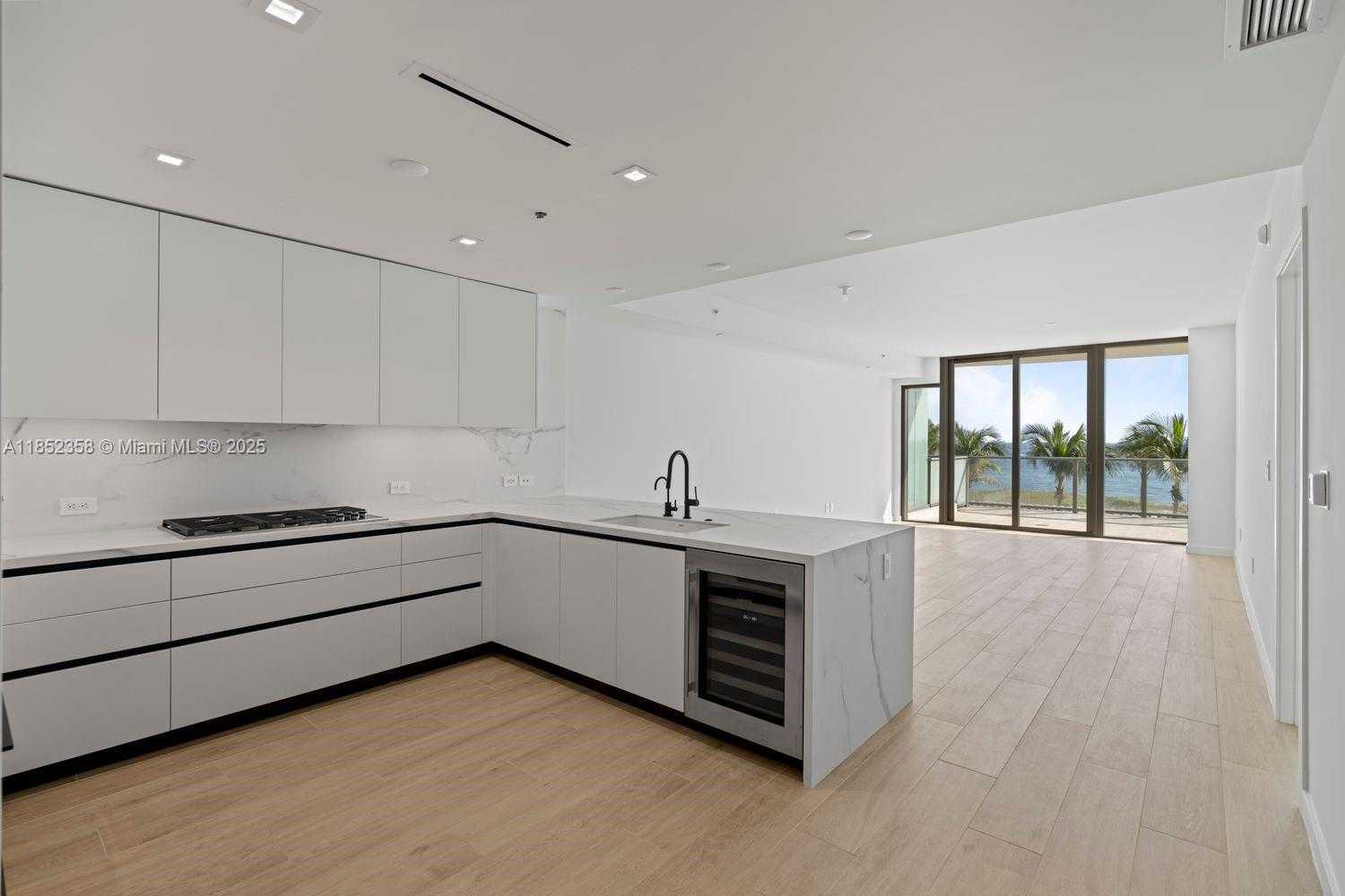 Small Image of 1116 NORTH OCEAN BLVD #304, Pompano Beach Number 7