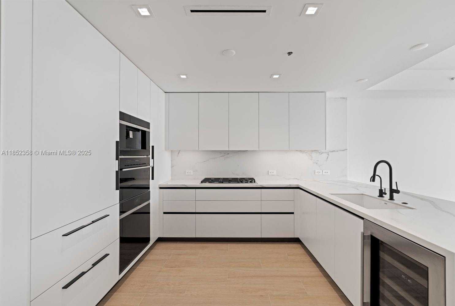 Small Image of 1116 NORTH OCEAN BLVD #304, Pompano Beach Number 8