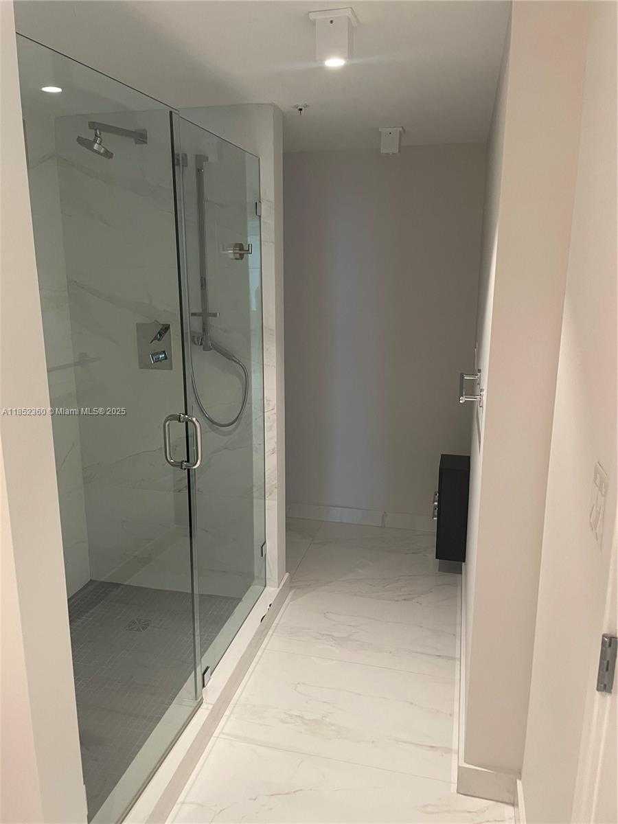 Small Image of 400 SUNNY ISLES BLVD #2004, Sunny Isles Beach Number 25