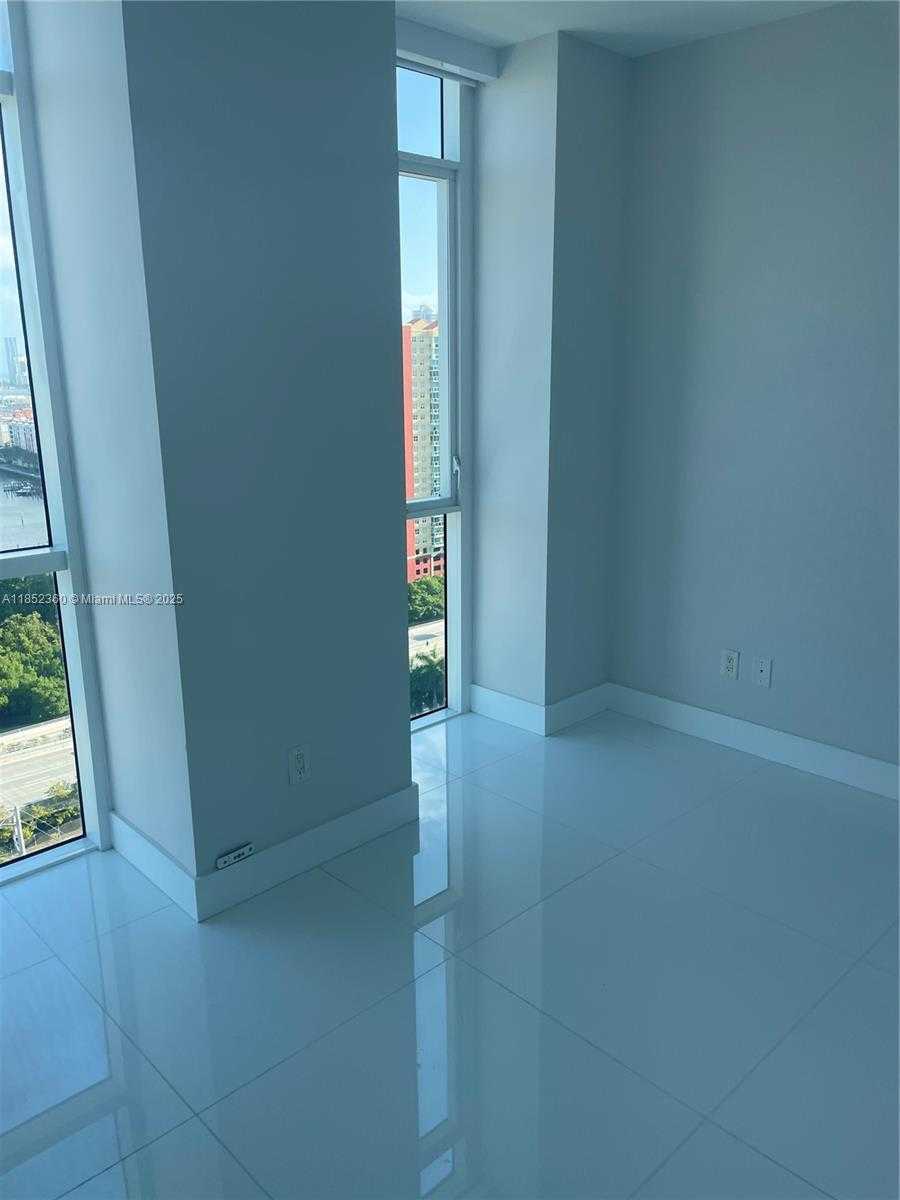 Small Image of 400 SUNNY ISLES BLVD #2004, Sunny Isles Beach Number 32