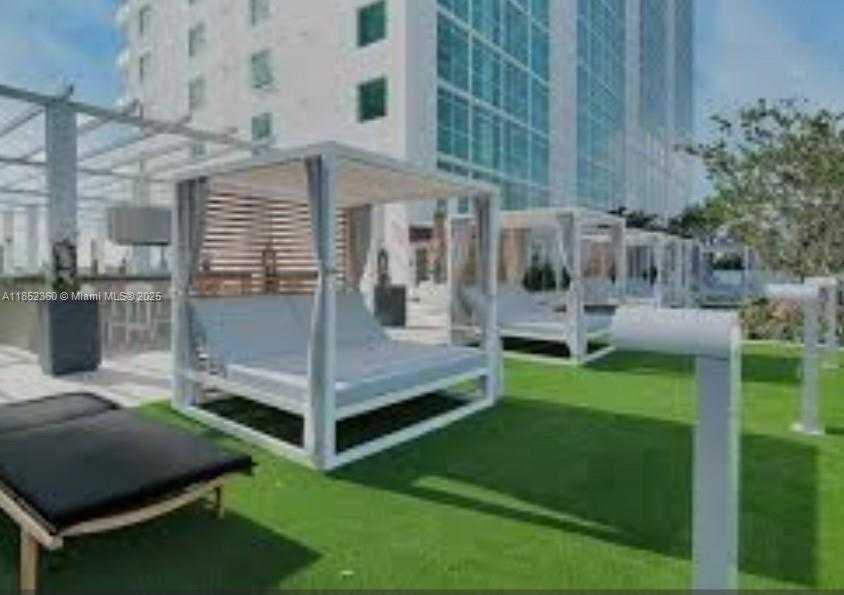 Small Image of 400 SUNNY ISLES BLVD #2004, Sunny Isles Beach Number 6