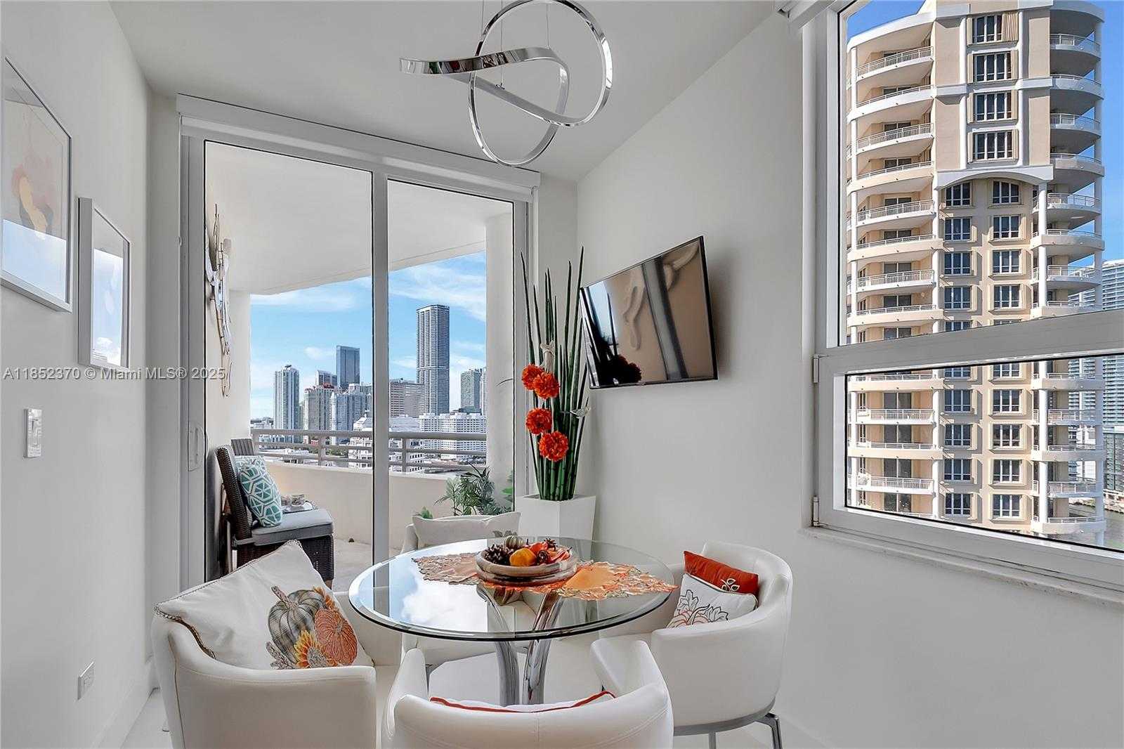 Small Image of 848 BRICKELL KEY DR #1906, Miami Number 11