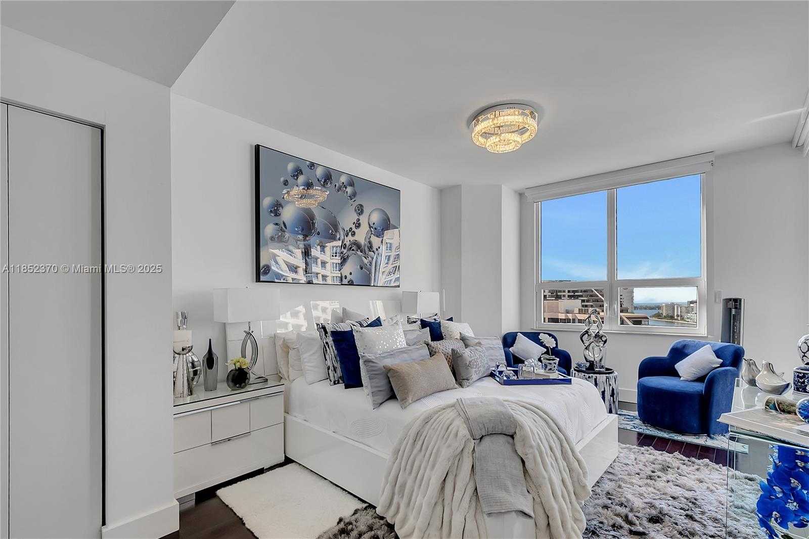 Small Image of 848 BRICKELL KEY DR #1906, Miami Number 19