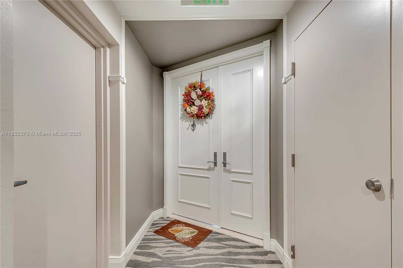 Small Image of 848 BRICKELL KEY DR #1906, Miami Number 28