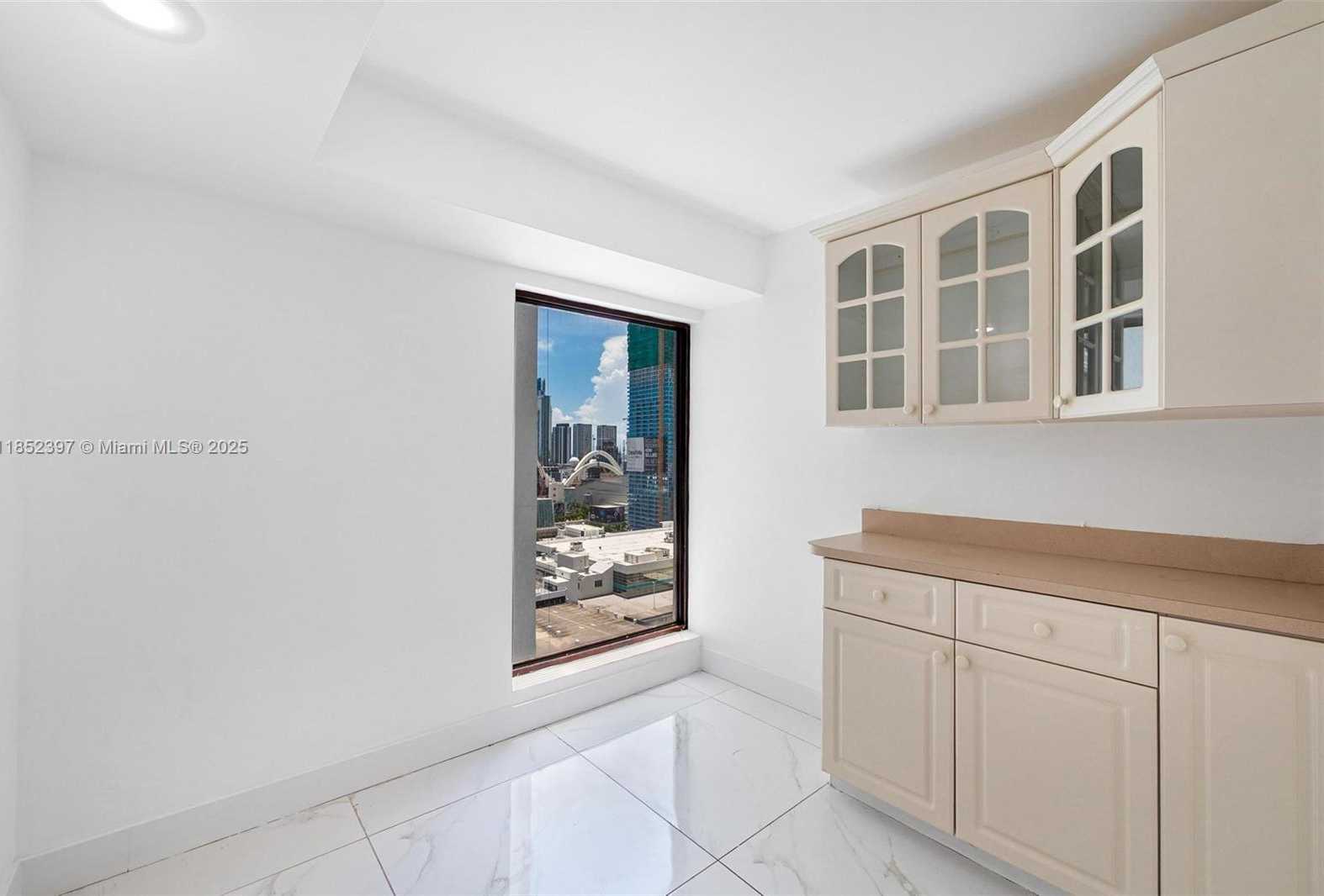 Small Image of 1717 NORTH BAYSHORE DR #A-2751, Miami Number 17