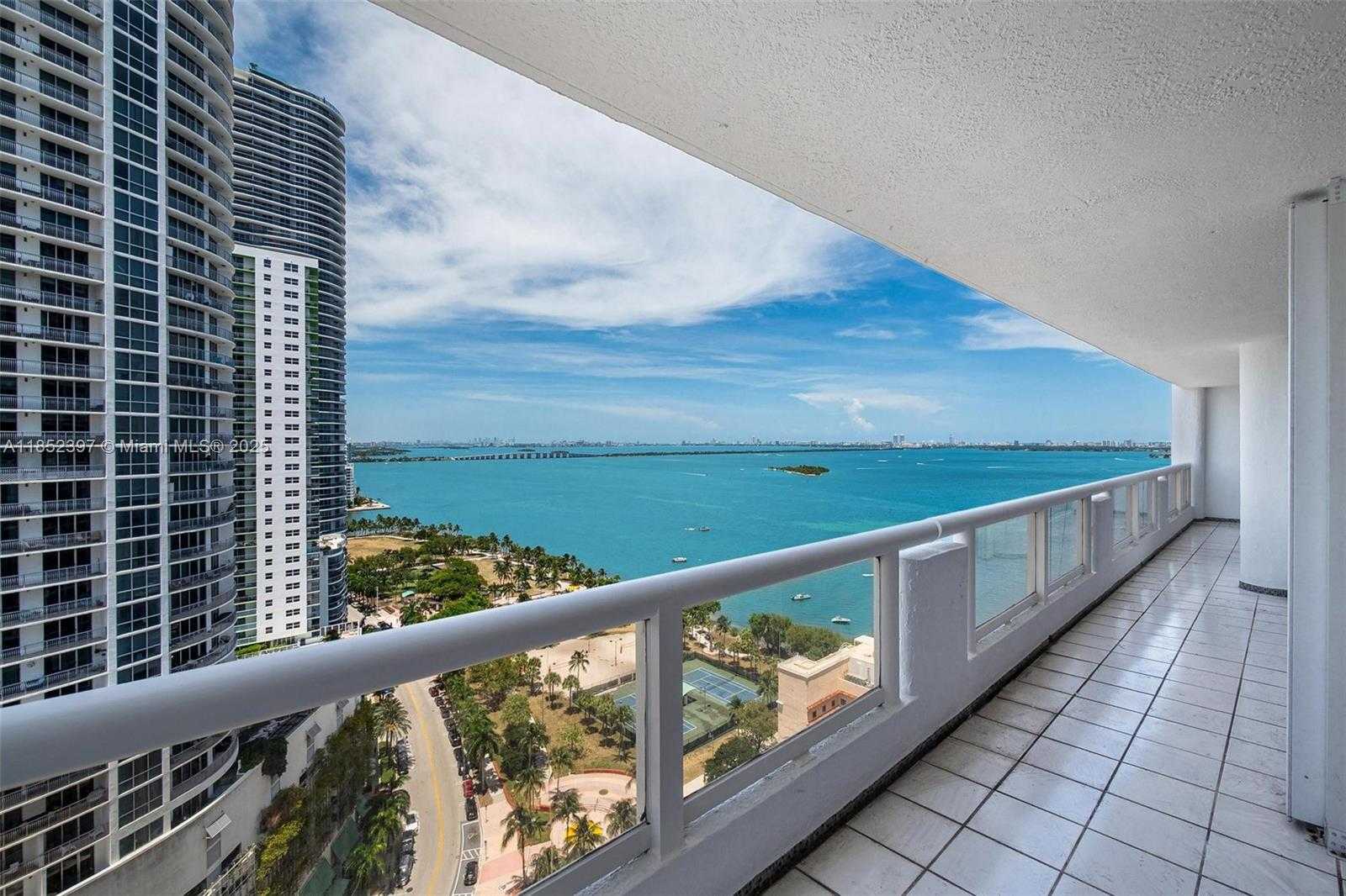 Small Image of 1717 NORTH BAYSHORE DR #A-2751, Miami Number 18