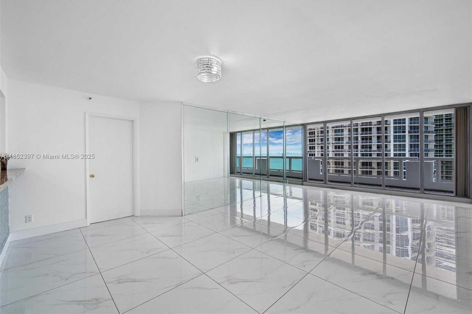 Small Image of 1717 NORTH BAYSHORE DR #A-2751, Miami Number 23