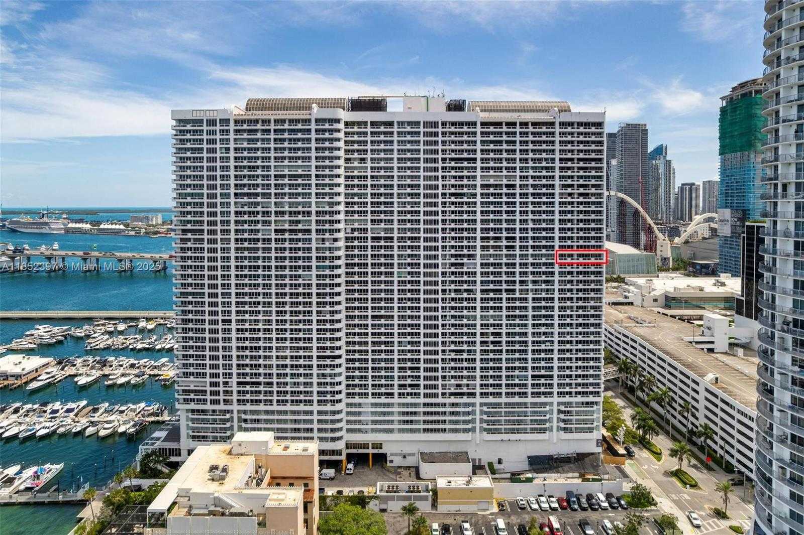 Small Image of 1717 NORTH BAYSHORE DR #A-2751, Miami Number 3