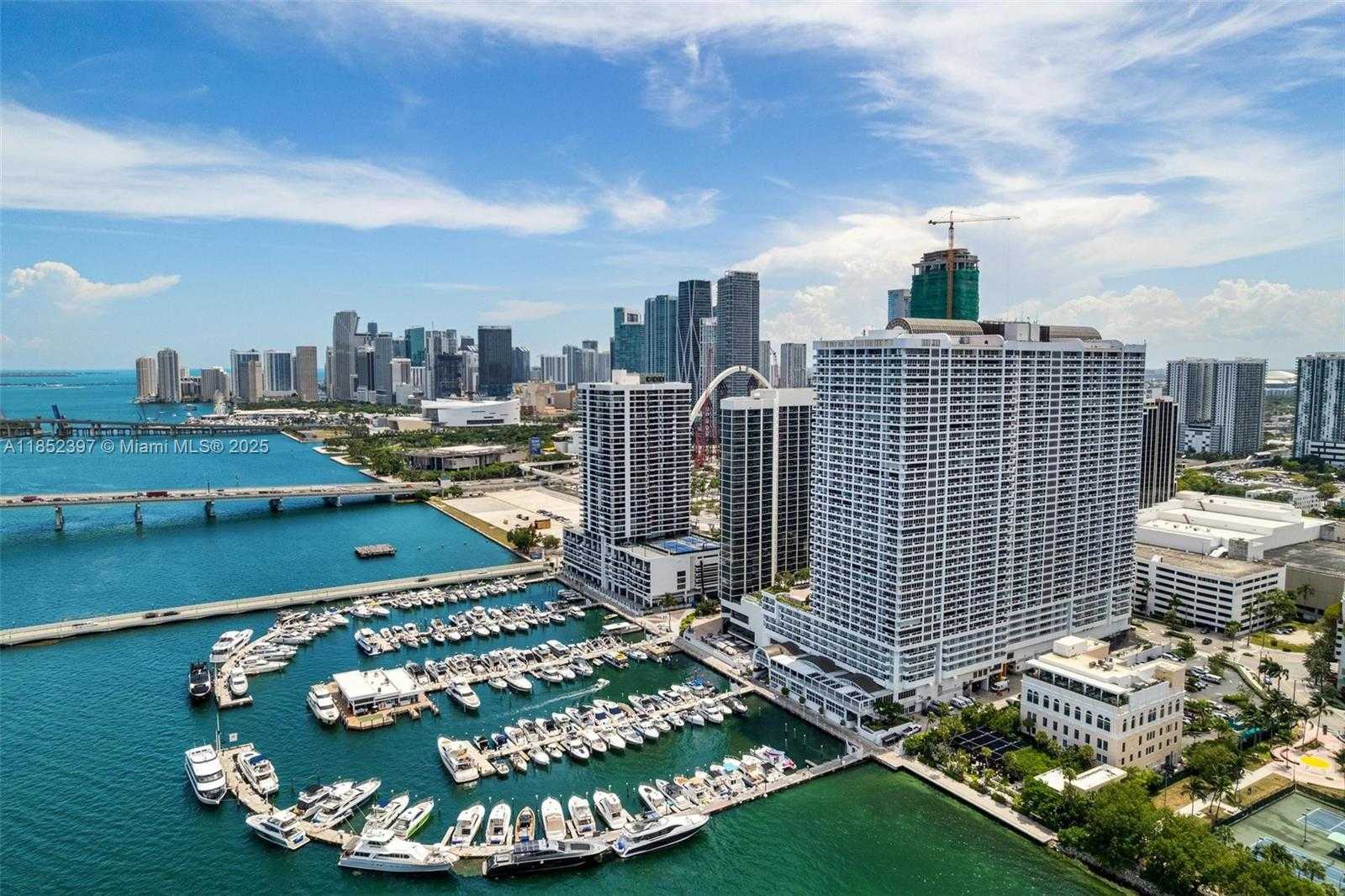 Small Image of 1717 NORTH BAYSHORE DR #A-2751, Miami Number 53
